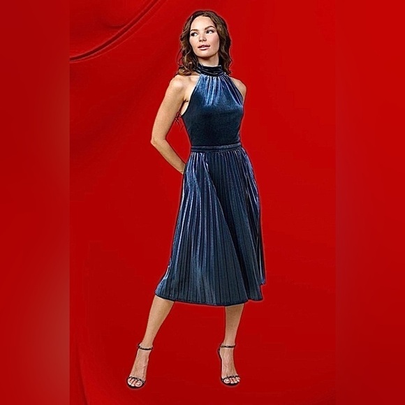 NWT DRESS MIDI SKIES ARE BLUE PLEATED XS /Color Smoky Blue - Picture 3 of 8